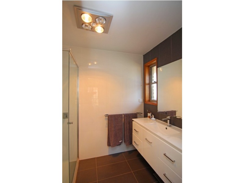 8 Gladstone Street, Warrnambool VIC 3280