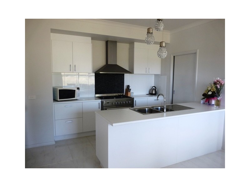 83 Boston Drive, Warrnambool VIC 3280