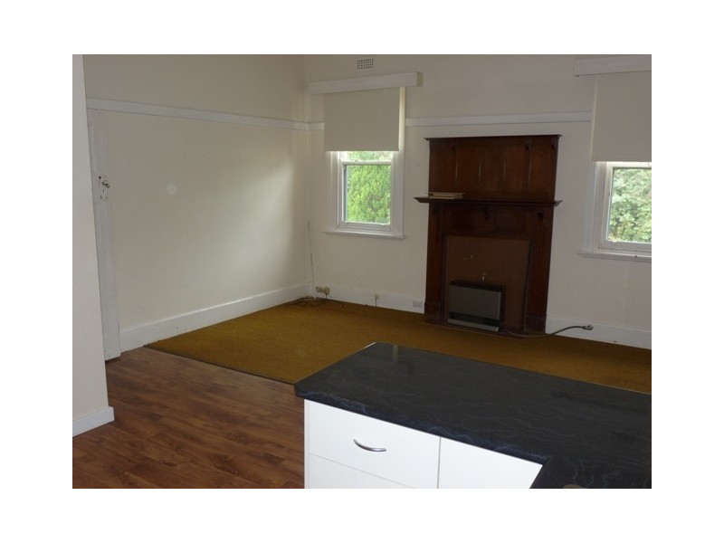 13 High Street, Terang VIC 3264