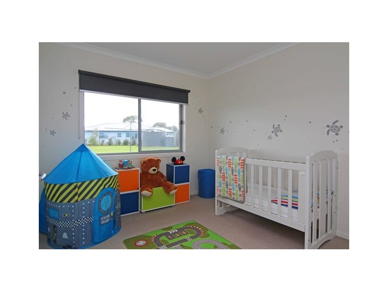 Southern Cross VIC 3283