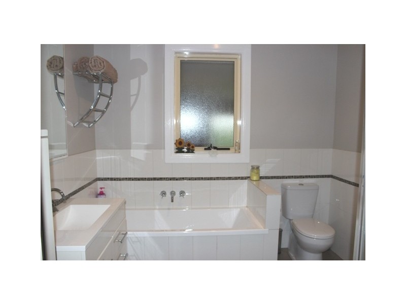 Warrnambool VIC 3280