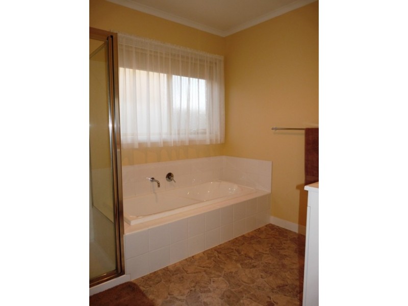 Warrnambool VIC 3280