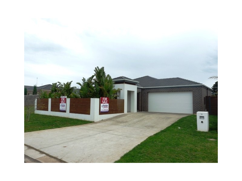 11 Huntingfield Drive, Warrnambool VIC 3280