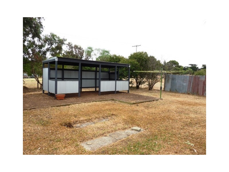 27 Ritchie Street, Caramut VIC 3274