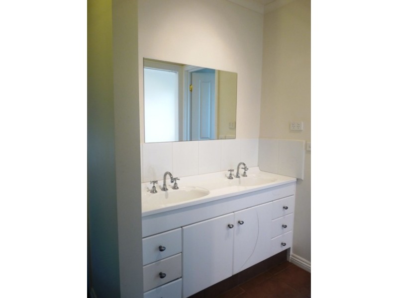Mortlake VIC 3272