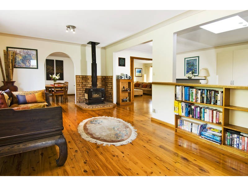 24 Nalya Road, Narraweena NSW 2099