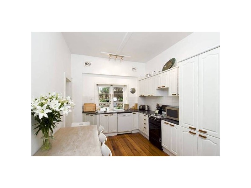 2/54 Lamrock Avenue, Bondi Beach NSW 2026