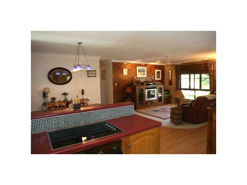 110 Murphy Drive, Glenlee QLD 4711