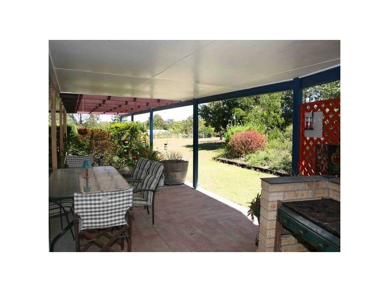 110 Murphy Drive, Glenlee QLD 4711