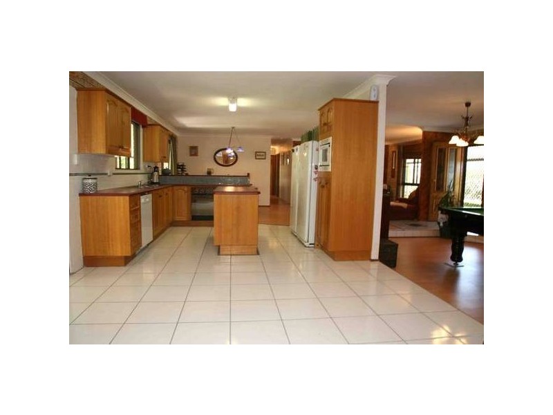 110 Murphy Drive, Glenlee QLD 4711