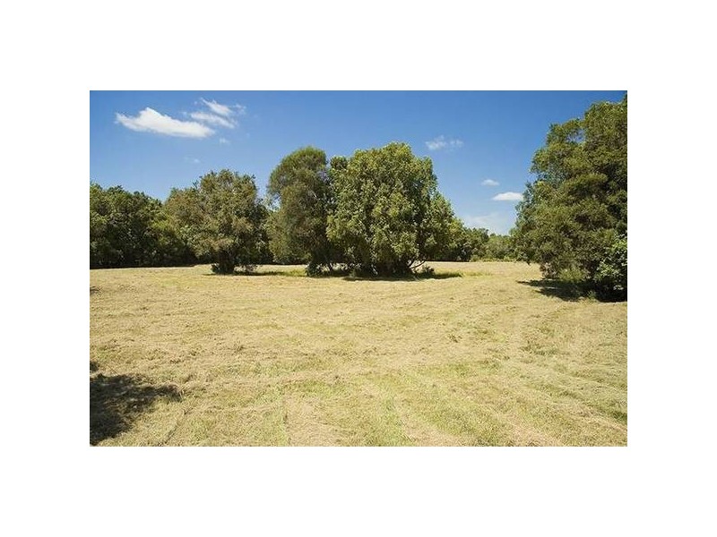 1 Booral Road, Bulahdelah NSW 2423