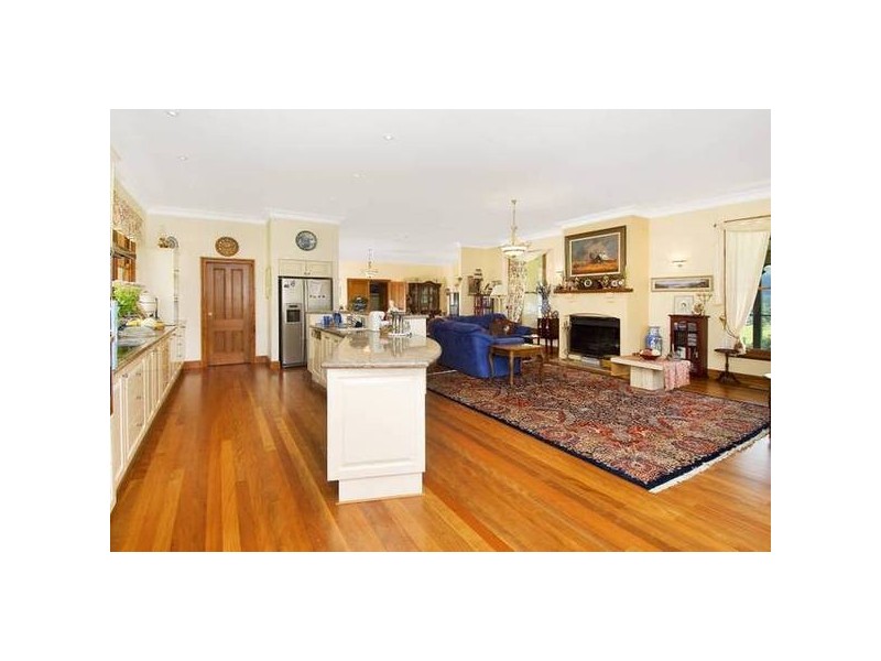 25 Ravensdale Rd, Yarramalong NSW 2259