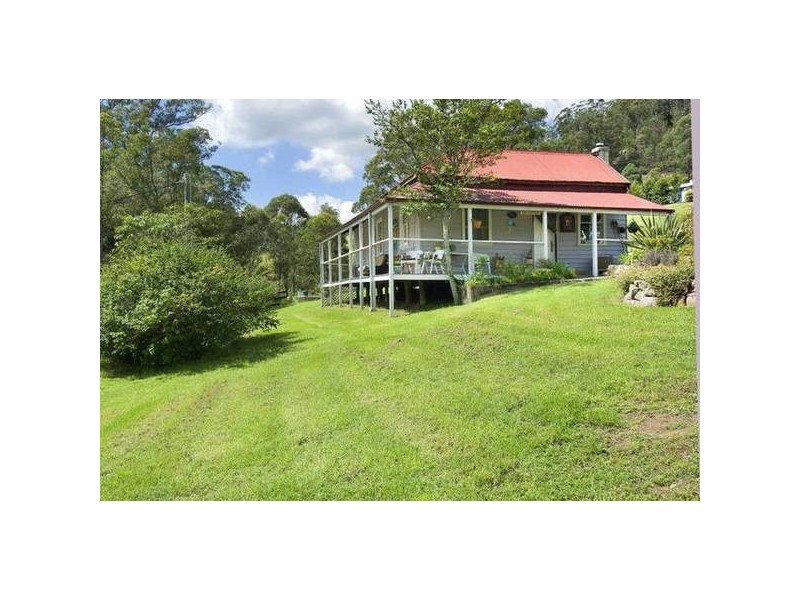 25 Ravensdale Rd, Yarramalong NSW 2259