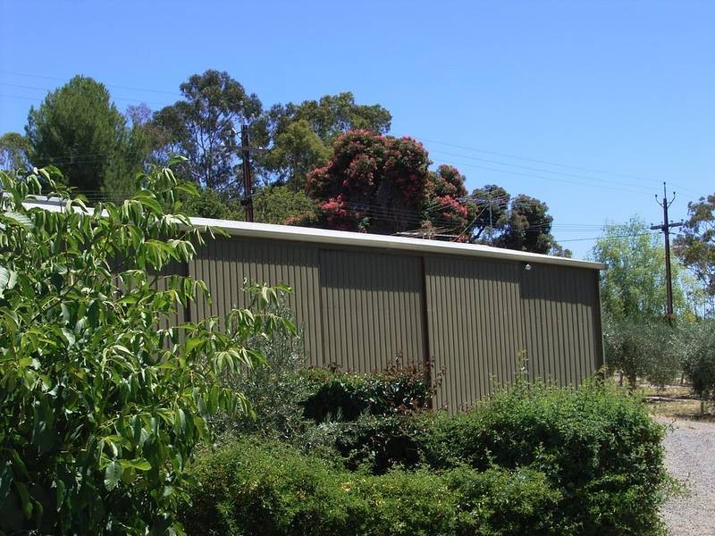 88 Blewitt Springs Rd, Blewitt Springs SA 5171