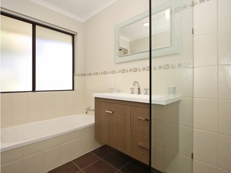 30 Seabreeze Crescent, Maslin Beach SA 5170