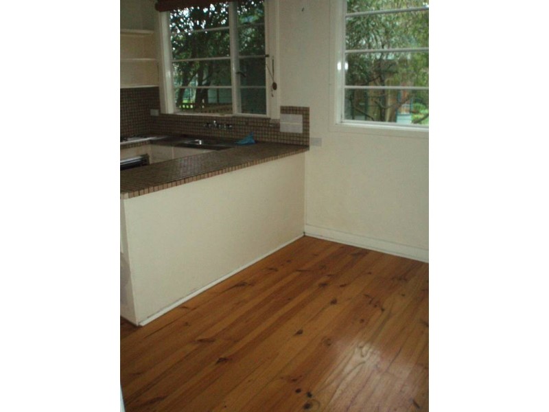 10 Parham Road, Eden Hills SA 5050