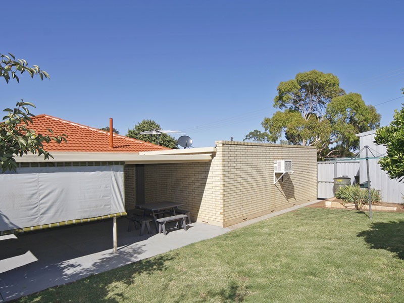 1 Victor Terrace, Morphett Vale SA 5162