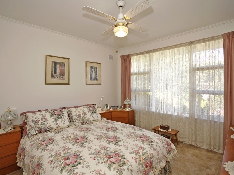9 Hinton Street, Port Noarlunga SA 5167