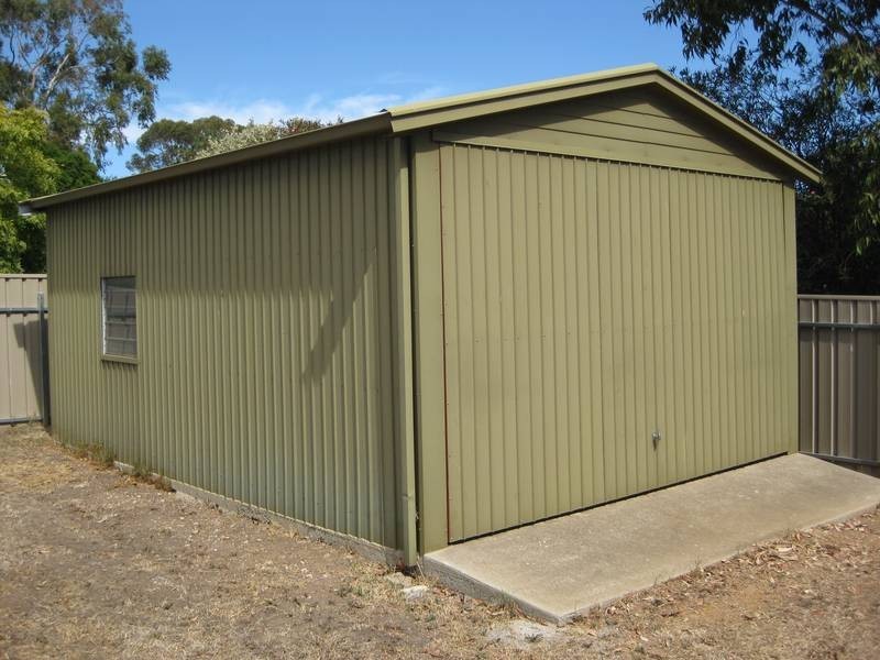 2 Richards Road, Willunga SA 5172