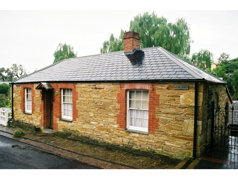 2 Richards Road, Willunga SA 5172