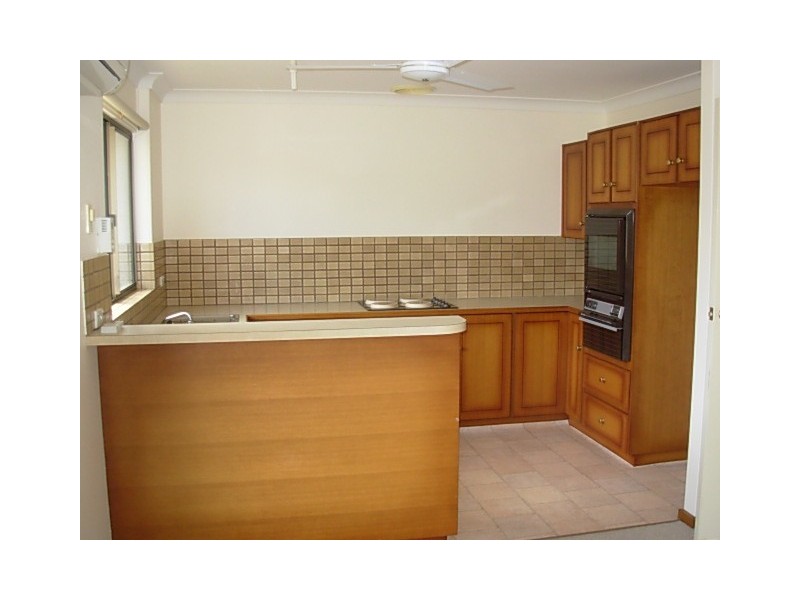 2/2 West Park Way, Mclaren Vale SA 5171