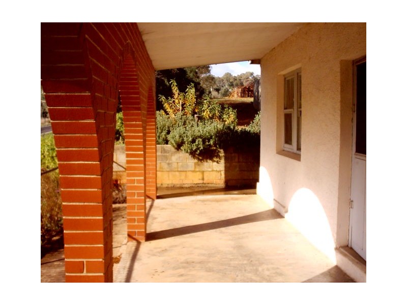 334 Kangarilla Road, Clarendon SA 5157