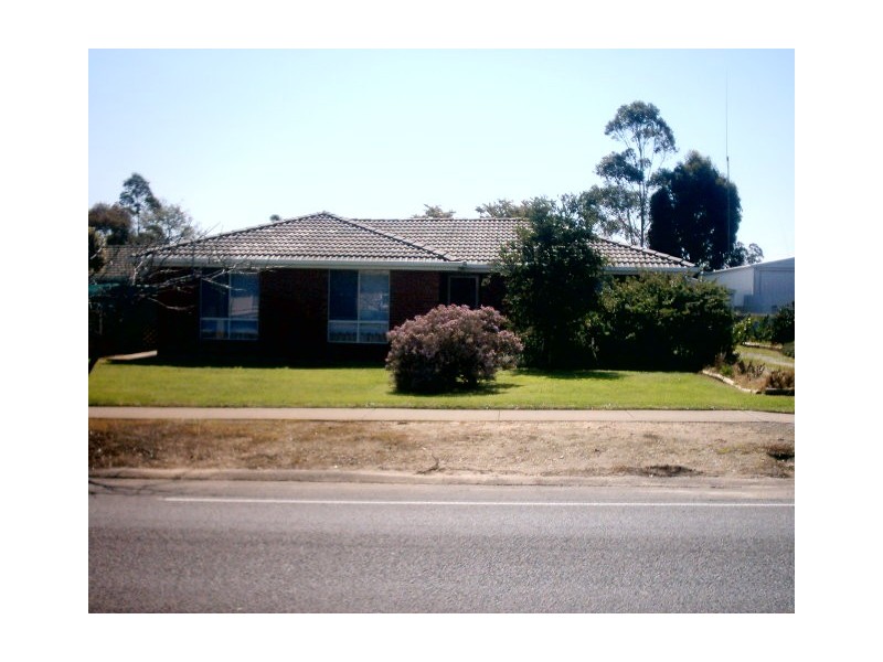 89 Main Road, Mclaren Flat SA 5171