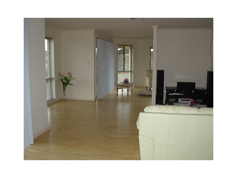 25 Stanford Glen, Seaford Rise SA 5169