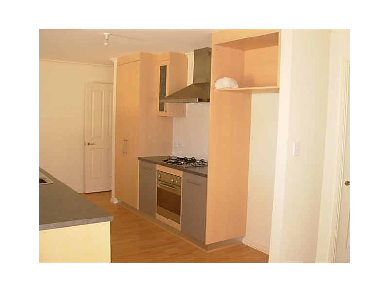 16 Parkview Circuit, Seaford Rise SA 5169