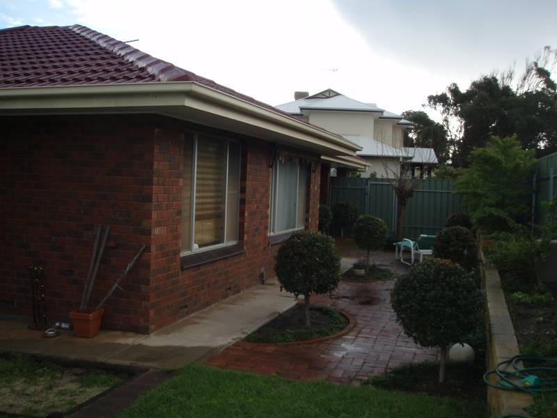 18 Third Avenue, Moana SA 5169