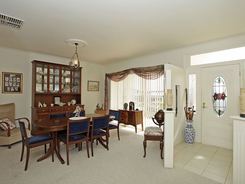 10 Dom Street, Mclaren Flat SA 5171