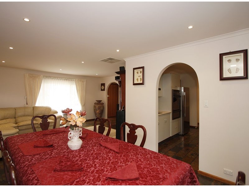 317 Pimpala Road, Woodcroft SA 5162