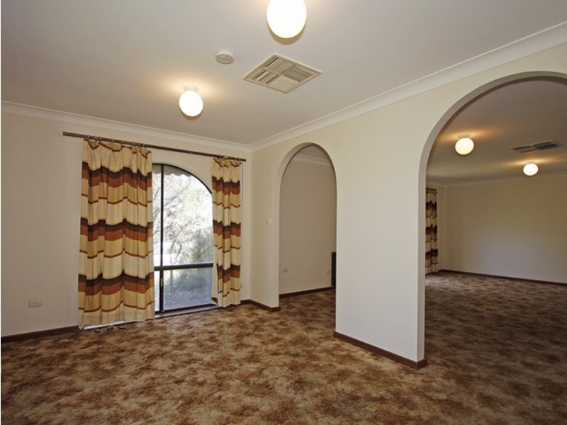 18 Oliver Street, Reynella SA 5161