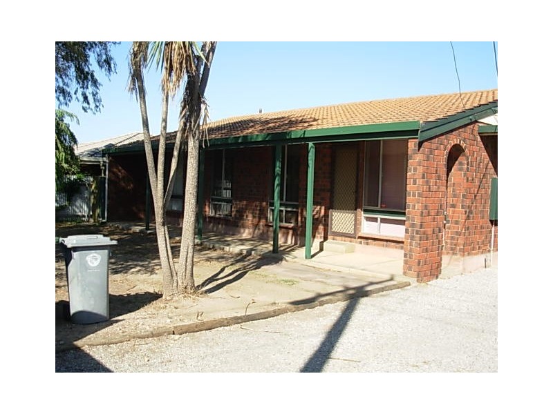 32 Elder Parade, Port Willunga SA 5173
