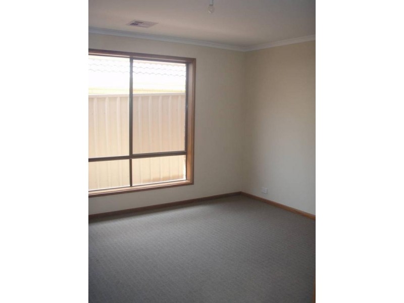 68 Grand Boulevard, Seaford Rise SA 5169