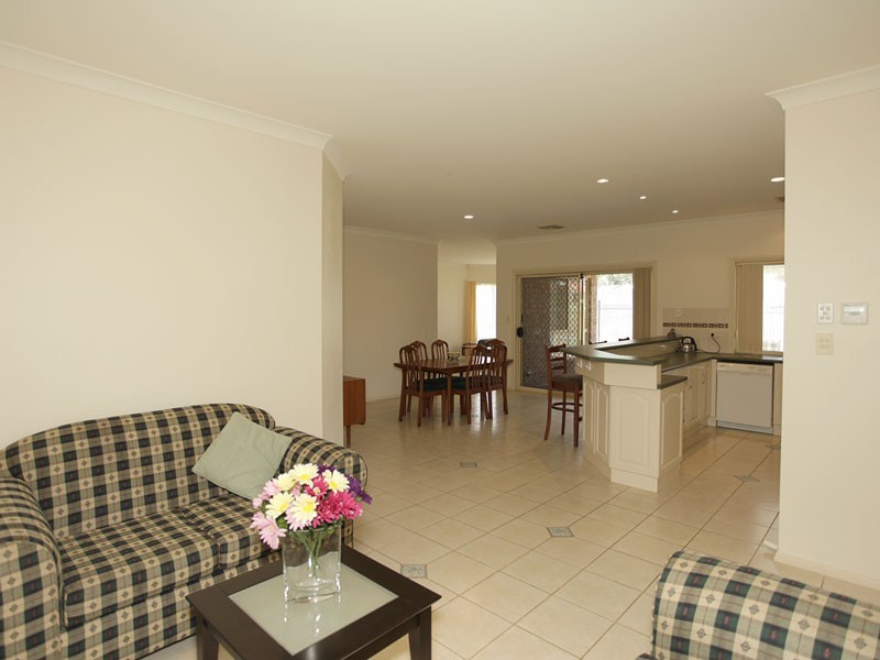 11 Vales Court, Mclaren Vale SA 5171