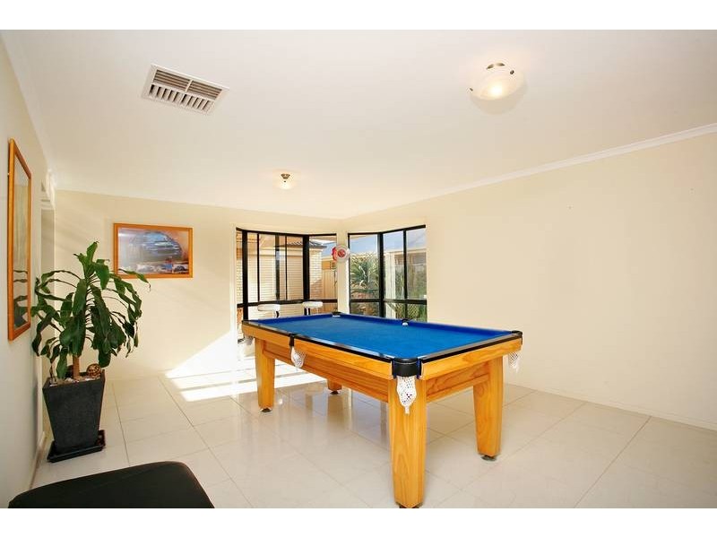 22 Blue Bay Ave, Aldinga Beach SA 5173
