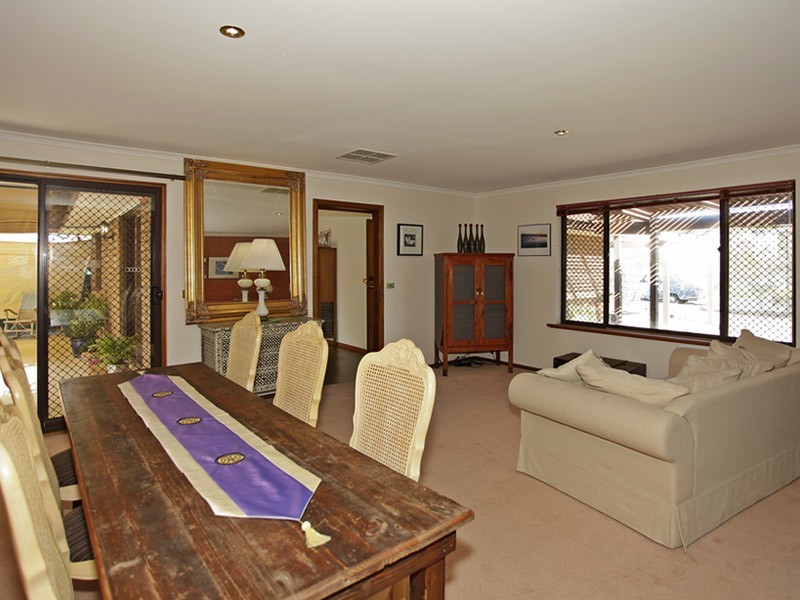 23 Warrigal Road, Aldinga Beach SA 5173