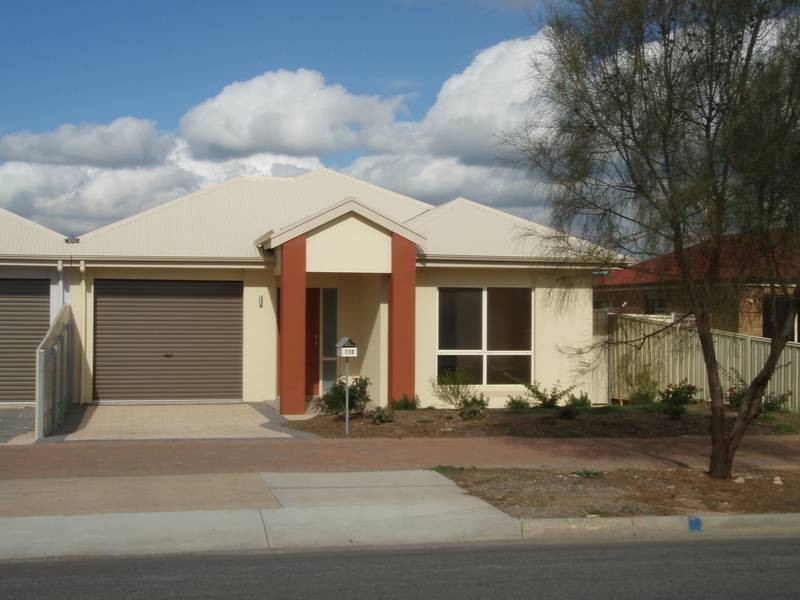 118 Quinliven Rd, Aldinga Beach SA 5173