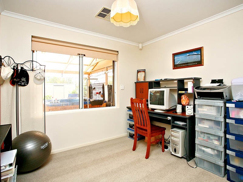 56 Riddoch Crescent, Woodcroft SA 5162