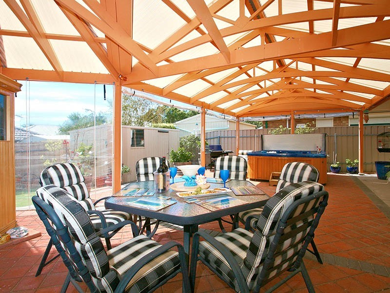 56 Riddoch Crescent, Woodcroft SA 5162