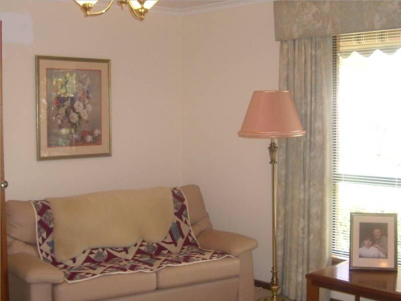 1/2 Lipson Close, Willunga SA 5172