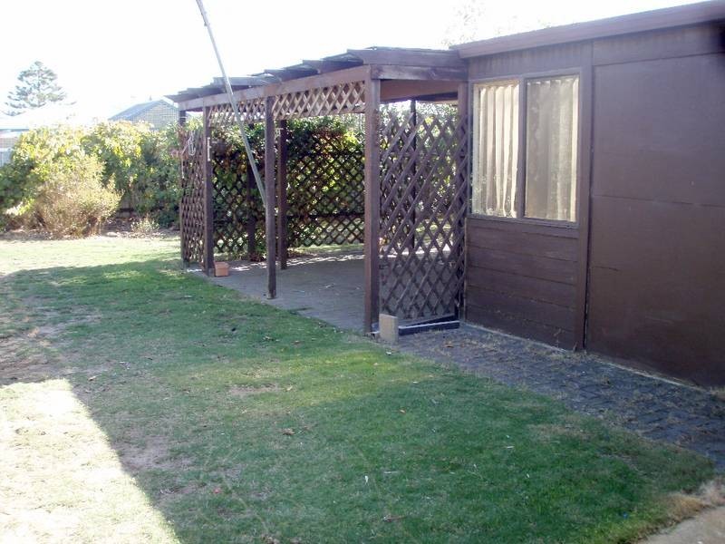 46 Gordon Street, Aldinga Beach SA 5173