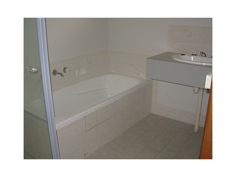 9 Greenlees Parade, Aldinga Beach SA 5173