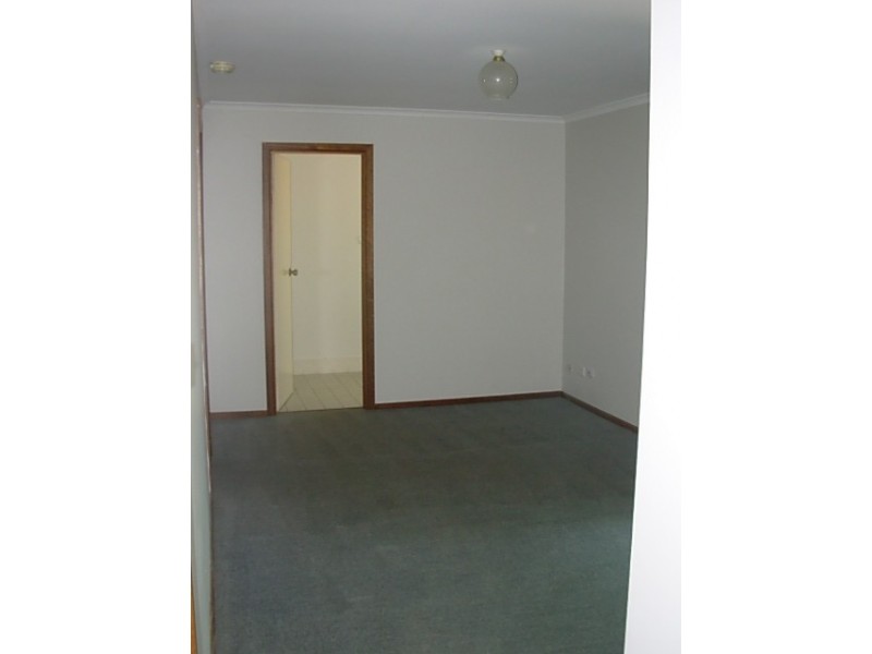 9 Greenlees Parade, Aldinga Beach SA 5173