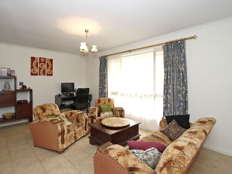 11 Bassett Street, Willunga SA 5172