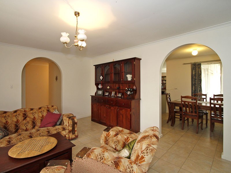 11 Bassett Street, Willunga SA 5172