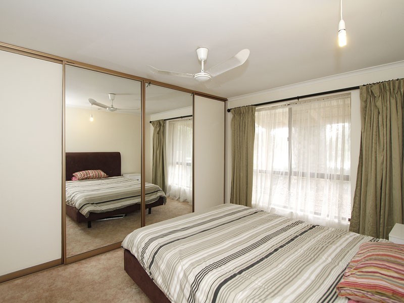 11 Bassett Street, Willunga SA 5172