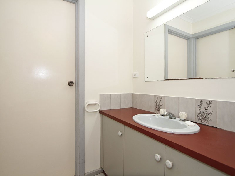 11 Bassett Street, Willunga SA 5172