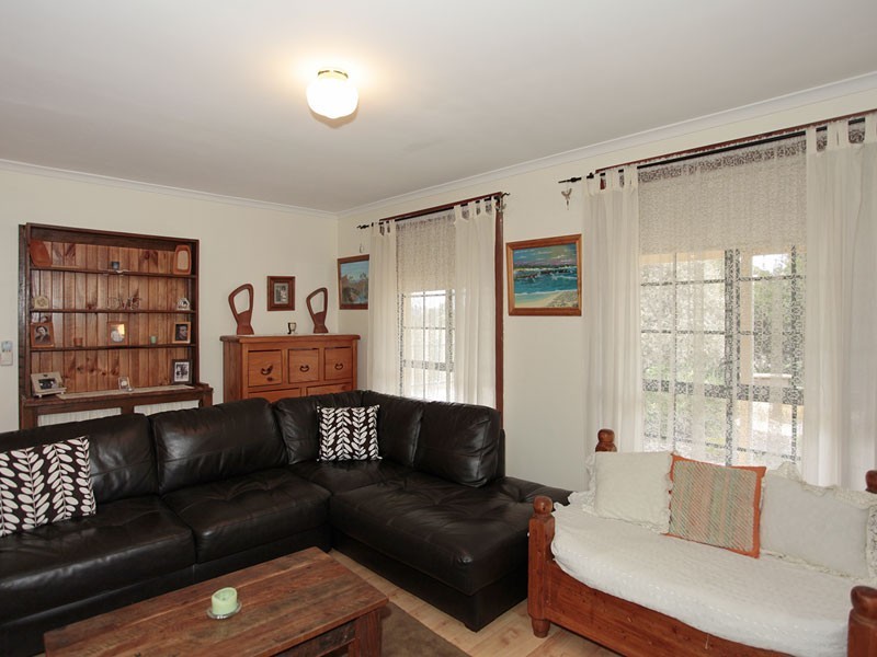 2 Quinn Road, Willunga SA 5172